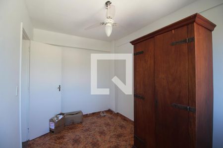 Quarto 1 de apartamento para alugar com 2 quartos, 57m² em Taquara, Rio de Janeiro