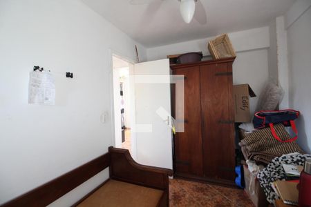 Quarto 1 de apartamento para alugar com 2 quartos, 57m² em Taquara, Rio de Janeiro