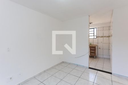 sala  de apartamento para alugar com 2 quartos, 40m² em Jardim Mirna, Taboão da Serra