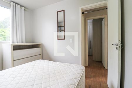Quarto 1 de apartamento para alugar com 2 quartos, 49m² em Santa Quiteria, Curitiba