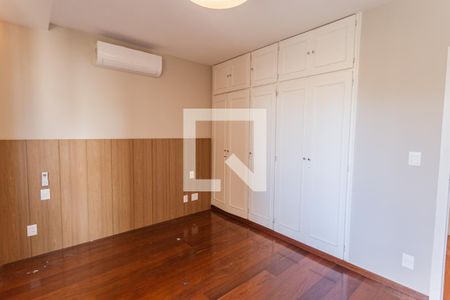 Suíte de apartamento à venda com 4 quartos, 118m² em Lourdes, Belo Horizonte
