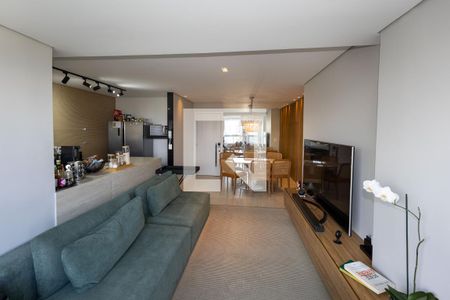 Sala de TV de apartamento à venda com 2 quartos, 100m² em Vila da Serra, Nova Lima