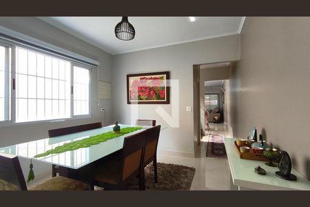 Sala de casa à venda com 3 quartos, 223m² em Vila Dom Pedro I, São Paulo