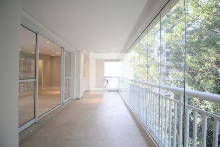 Varanda de apartamento à venda com 3 quartos, 138m² em Vila Andrade, São Paulo