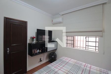Suite de casa à venda com 3 quartos, 244m² em Itapoã, Belo Horizonte