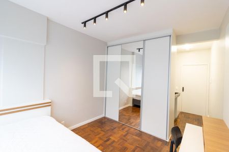 Sala/Quarto de kitnet/studio à venda com 1 quarto, 20m² em Centro Histórico, Porto Alegre