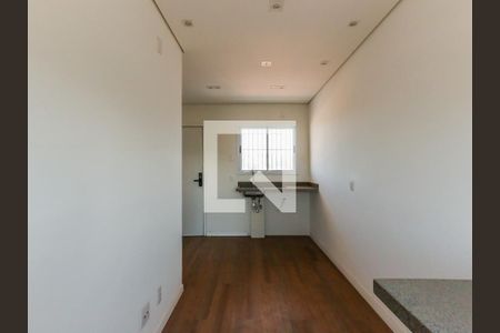 Sala / Cozinha de kitnet/studio para alugar com 1 quarto, 25m² em Jardim Trussardi, São Paulo