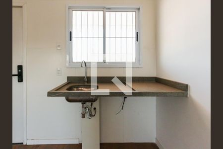 Sala / Cozinha de kitnet/studio para alugar com 1 quarto, 25m² em Jardim Trussardi, São Paulo