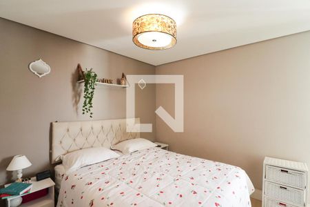 Suíte de apartamento à venda com 3 quartos, 94m² em Vila Romero, São Paulo