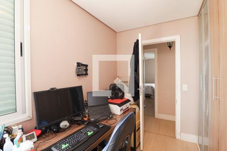 Quarto 1 de apartamento à venda com 3 quartos, 94m² em Vila Romero, São Paulo