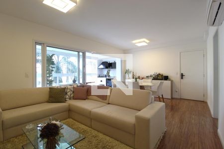 Sala de apartamento à venda com 3 quartos, 120m² em Vila Olímpia, São Paulo