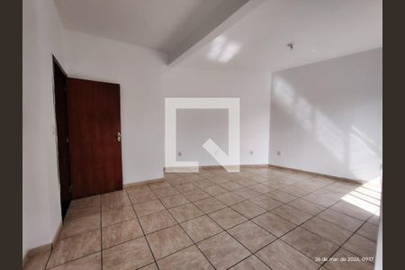 Casa para alugar com 4 quartos, 180m² em Coqueiros, Contagem