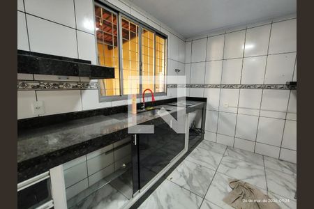 Casa para alugar com 4 quartos, 180m² em Coqueiros, Contagem
