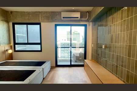 Studio de kitnet/studio para alugar com 1 quarto, 28m² em Sumarezinho, São Paulo