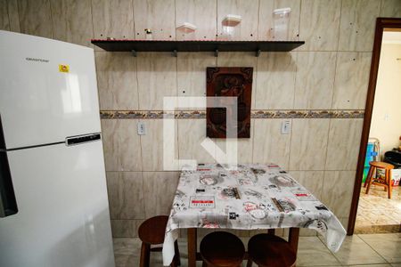 Cozinha de apartamento para alugar com 3 quartos, 120m² em Vila Caiçara, Praia Grande