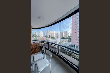 Varanda da Sala de apartamento à venda com 3 quartos, 170m² em Vila Regente Feijó, São Paulo