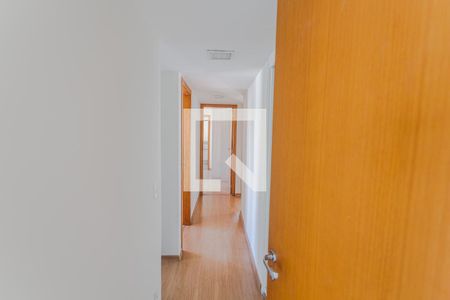 Corredor de apartamento à venda com 3 quartos, 128m² em Funcionários, Belo Horizonte