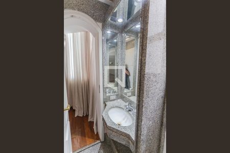 Lavabo na Sala de apartamento para alugar com 4 quartos, 141m² em Centro, Belo Horizonte