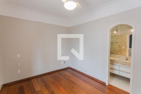 Suíte de apartamento para alugar com 4 quartos, 141m² em Centro, Belo Horizonte