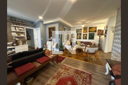 Sala de apartamento para alugar com 2 quartos, 112m² em Empresarial 18 do Forte, Barueri