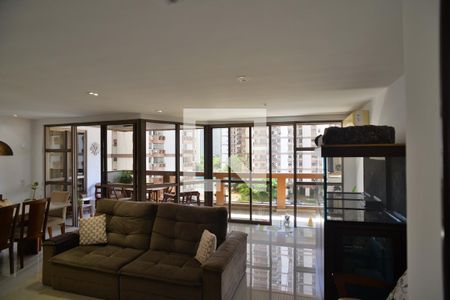 Sala de apartamento à venda com 4 quartos, 179m² em Barra da Tijuca, Rio de Janeiro