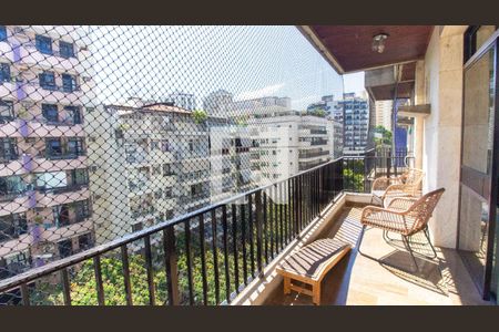 Apartamento à venda com 4 quartos, 288m² em Ingá, Niterói