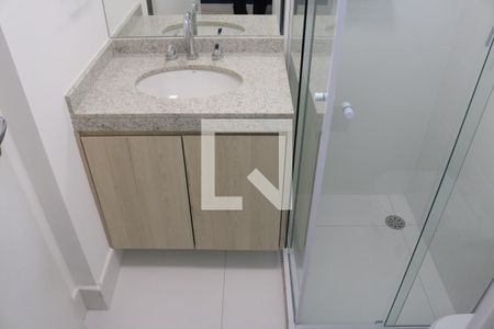 Banheiro de kitnet/studio para alugar com 1 quarto, 22m² em Perdizes, São Paulo