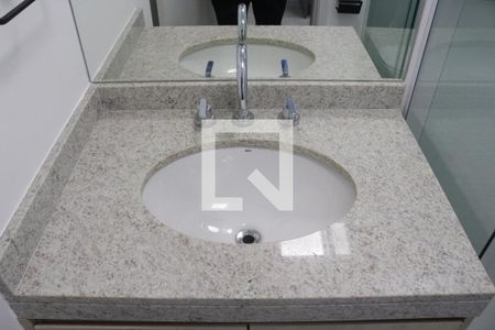 Banheiro de kitnet/studio para alugar com 1 quarto, 22m² em Perdizes, São Paulo