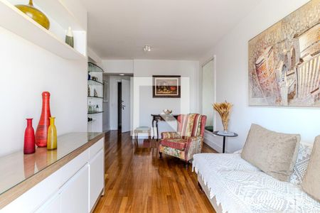 Sala de apartamento à venda com 2 quartos, 60m² em Vila Buarque, São Paulo