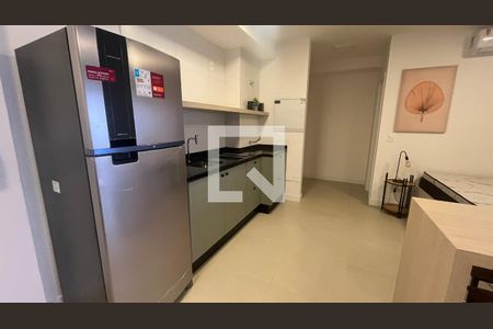 Sala/cozinha de apartamento à venda com 1 quarto, 46m² em Centro, Campinas