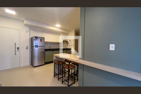 Sala/cozinha de apartamento à venda com 1 quarto, 46m² em Centro, Campinas