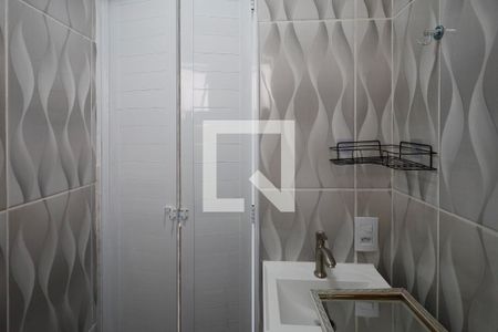 Banheiro da Suíte de apartamento para alugar com 2 quartos, 38m² em Vila Maria Alta, São Paulo