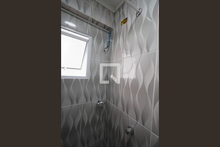 Banheiro da Suíte de apartamento para alugar com 2 quartos, 38m² em Vila Maria Alta, São Paulo