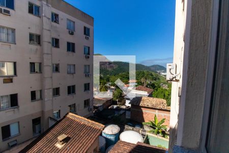 Vista do Quarto 1 de apartamento à venda com 2 quartos, 49m² em Atalaia, Niterói