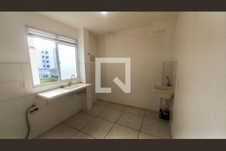 Cozinha + Area de Serviço de apartamento para alugar com 2 quartos, 42m² em Jardim das Margaridas, Salvador