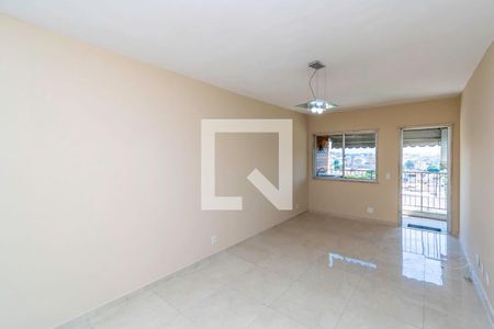 Sala de apartamento para alugar com 3 quartos, 72m² em Penha Circular, Rio de Janeiro