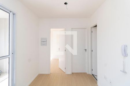 Sala/Cozinha de apartamento para alugar com 2 quartos, 45m² em Vila Nilo, São Paulo