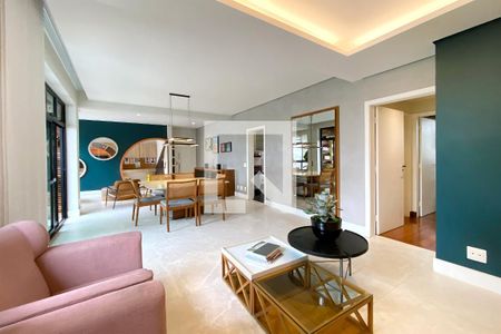 Sala de Estar de apartamento à venda com 4 quartos, 200m² em Santo Antônio, Belo Horizonte