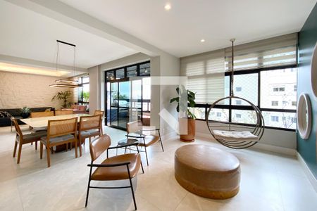 Sala de apartamento à venda com 4 quartos, 200m² em Santo Antônio, Belo Horizonte