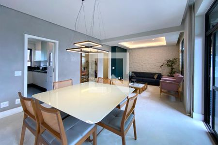 Sala de apartamento à venda com 4 quartos, 200m² em Santo Antônio, Belo Horizonte