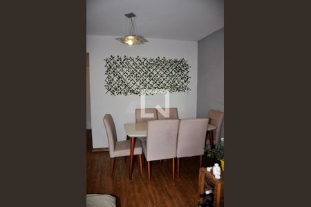 Detalhe - Sala e Sala de Jantar de apartamento à venda com 2 quartos, 60m² em Vila Mangalot, São Paulo