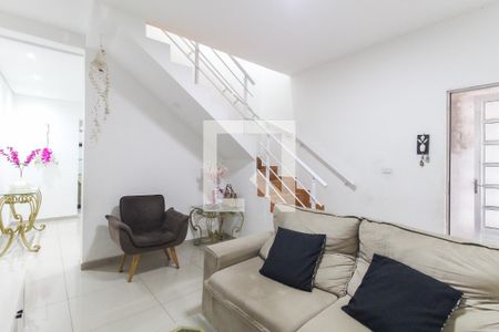 Sala de casa à venda com 6 quartos, 300m² em Cidade Antônio Estêvão de Carvalho, São Paulo