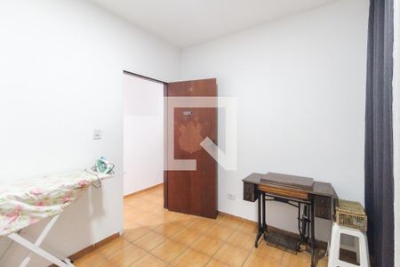 Quarto 2 de casa à venda com 6 quartos, 300m² em Cidade Antônio Estêvão de Carvalho, São Paulo