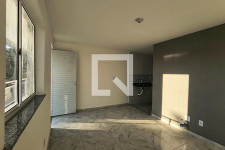 Sala de apartamento para alugar com 1 quarto, 32m² em Freguesia (jacarepaguá), Rio de Janeiro