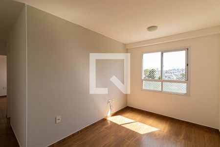 Sala/Cozinha/Área de Serviço de apartamento para alugar com 2 quartos, 46m² em Colônia (zona Leste), São Paulo
