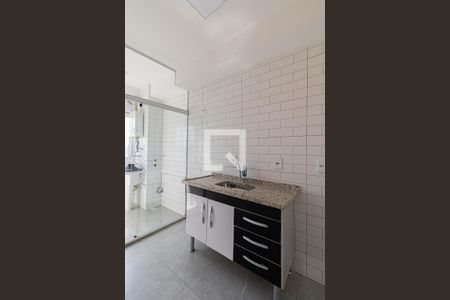 Sala/Cozinha/Área de Serviço de apartamento para alugar com 2 quartos, 46m² em Colônia (zona Leste), São Paulo