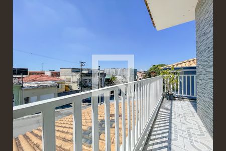 Sacada de casa à venda com 3 quartos, 173m² em Jardim das Flores, Osasco