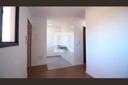Apartamento à venda com 2 quartos, 34m² em Vila Antonieta, São Paulo