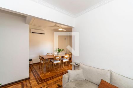 Sala de casa para alugar com 3 quartos, 157m² em Vila Kosmos, Rio de Janeiro