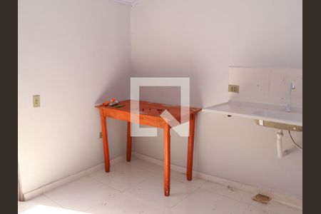 Sala de casa para alugar com 1 quarto, 45m² em Setor Central, Goiânia